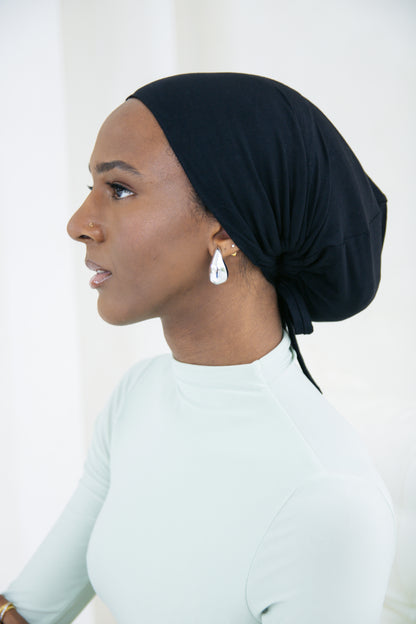 Black Closed-Back Undercap